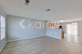 112 Belle Haven Dr in Owens Cross Roads, AL - Foto de edificio - Building Photo