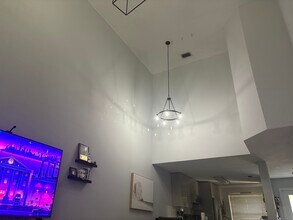 214 City View Dr in Fort Lauderdale, FL - Building Photo - Building Photo