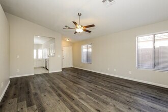 3621 S 73rd Dr in Phoenix, AZ - Building Photo - Building Photo