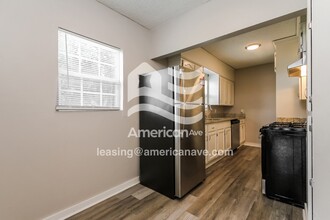 210 E Will Rogers Blvd in Claremore, OK - Foto de edificio - Building Photo