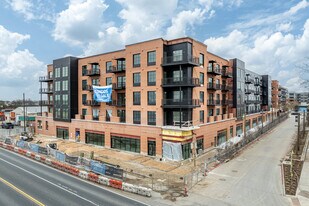 Congress Lofts in Austin, TX - Building Photo