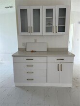 19800 SW 180th Ave in Miami, FL - Foto de edificio - Building Photo