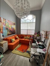 2011 NW 139th Ter in Pembroke Pines, FL - Building Photo - Building Photo