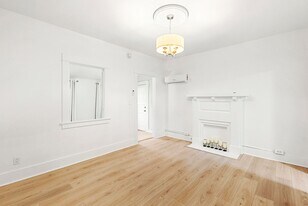 Duane Street in Los Angeles, CA - Building Photo