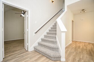 139 Skycrest Dr in Sugar Land, TX - Building Photo - Building Photo