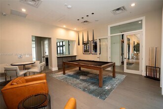 4700 NW 84th Ave in Doral, FL - Building Photo - Building Photo