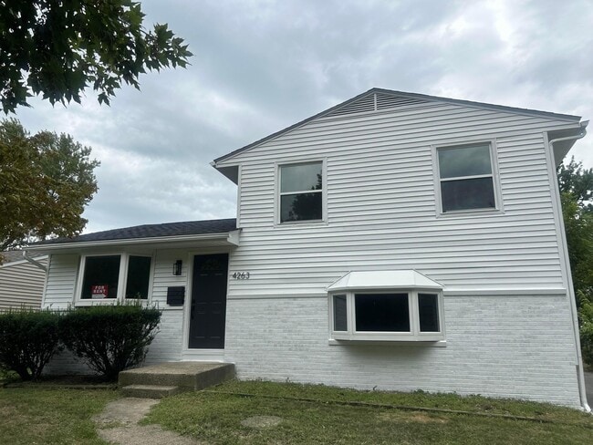 property at 4263 Sibley Ave