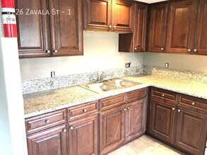 4226 Zavala St in Las Vegas, NV - Building Photo - Building Photo