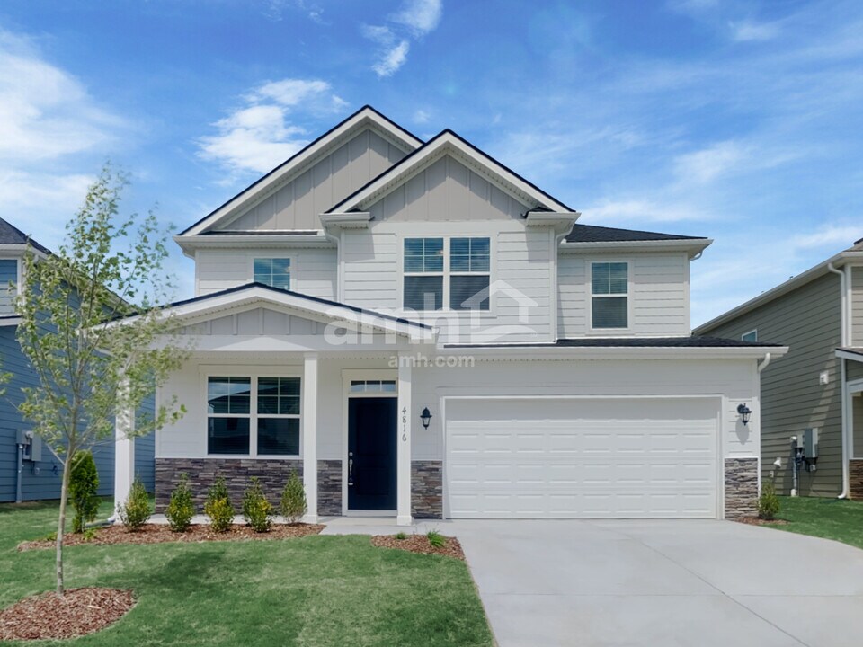 4816 Chutney Dr in Nashville, TN - Foto de edificio