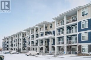 400-400 Auburn Meadows Common SE in Calgary, AB - Building Photo