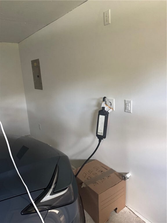 property at 191 W Bloomfield Rd