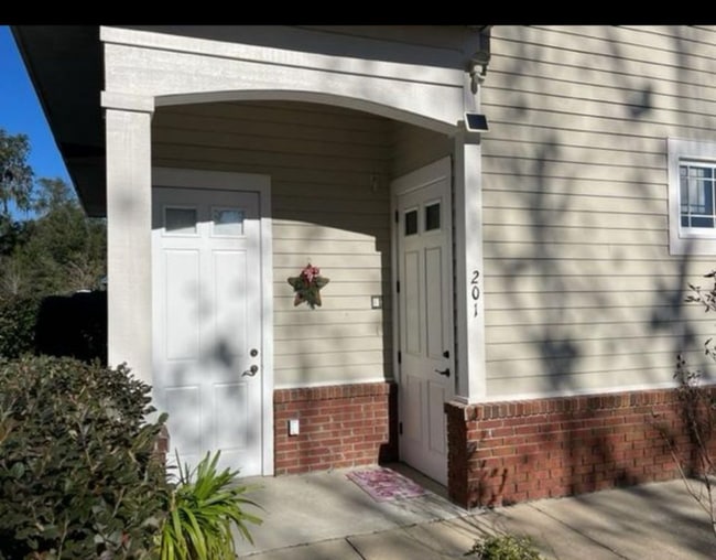 8763 SW 27th Ln in Gainesville, FL - Building Photo - Building Photo