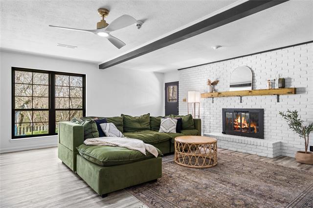 property at 1224 S Lang Ave