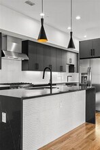 3608 San Jacinto St in Dallas, TX - Building Photo - Building Photo