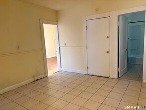 162 Gilbert Ave in New Haven, CT - Building Photo - Building Photo