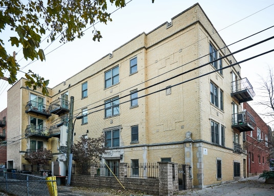 property at 1533 W Hollywood Ave