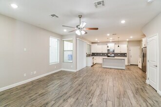 4860 S Charger in Mesa, AZ - Foto de edificio - Building Photo