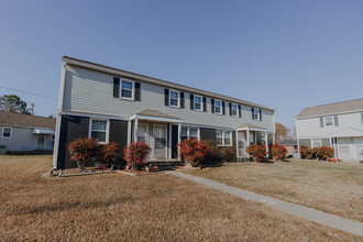 Forrest Park Apartments in Tullahoma, TN - Building Photo - Building Photo