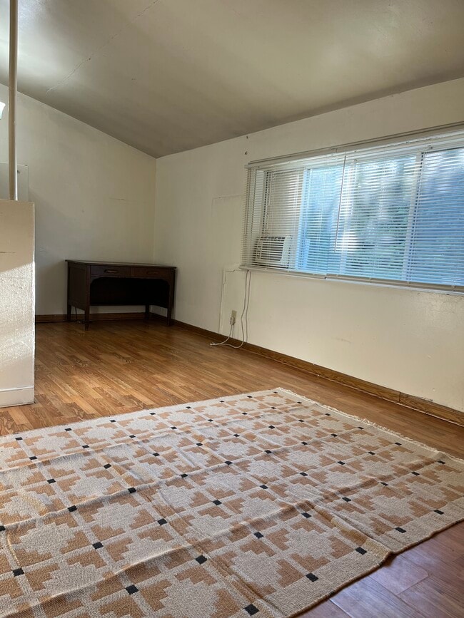 450 E 15th Ave, Unit OSU