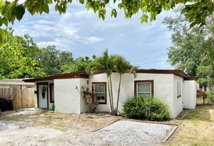 30 Lemon Ln in Casselberry, FL - Building Photo