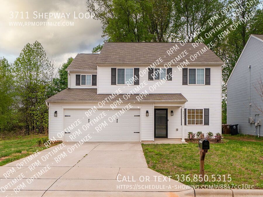 3711 Shepway Loop in Greensboro, NC - Building Photo