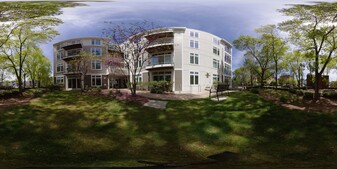 13 Cameron Ave, Unit 306 in Cambridge, MA - Building Photo