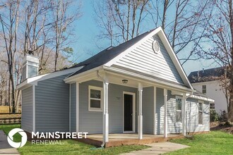 727 Mattingwood Dr in Charlotte, NC - Building Photo - Building Photo