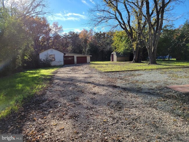 8608 Linton Hall Rd in Bristow, VA - Building Photo - Building Photo