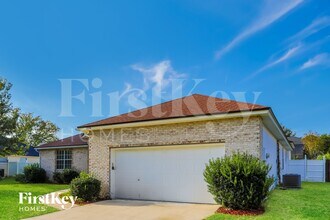 5510 Bristol Bay Ln N in Jacksonville, FL - Building Photo - Building Photo