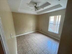 1803 W Bronze St, Unit 2 in Pharr, TX - Building Photo - Building Photo