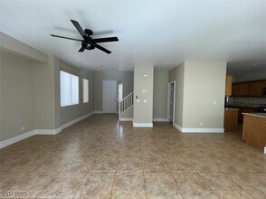 9701 Kampsville Ave in Las Vegas, NV - Building Photo - Building Photo