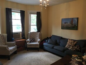 212 Boylston St in Boston, MA - Building Photo - Building Photo