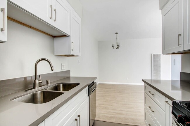 1314 Euclid St in Santa Monica, CA - Building Photo - Building Photo