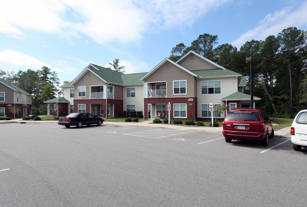 Egret Pointe in Winnabow, NC - Building Photo