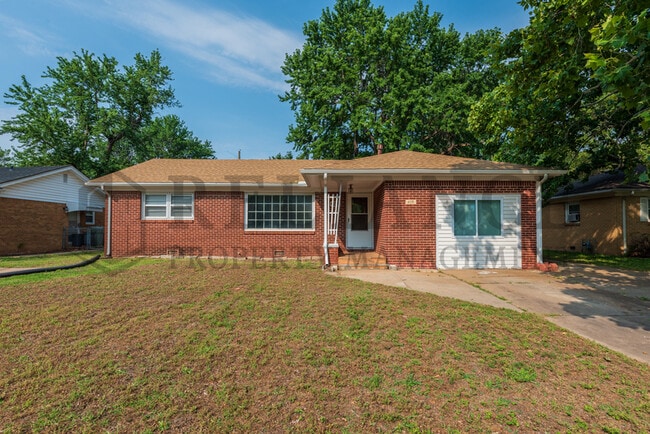 property at 435 Slade Ave