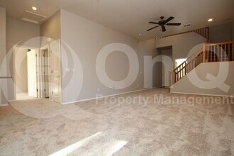 2039 W Olive Way in Chandler, AZ - Building Photo - Building Photo