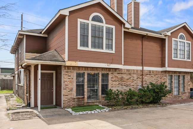9707 Pine Pass Dr in Houston, TX - Building Photo - Building Photo