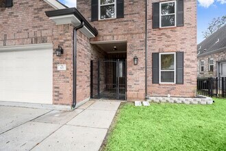 107 Island Blvd in Missouri City, TX - Building Photo - Building Photo