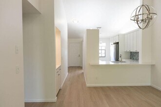 602 Pinecrest Cir in Jupiter, FL - Foto de edificio - Building Photo