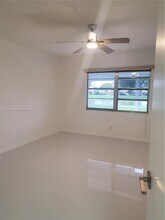 1076 Cornwall D in Boca Raton, FL - Building Photo - Building Photo