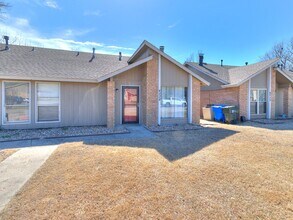 4228 Wembleton Cir in Norman, OK - Building Photo - Building Photo