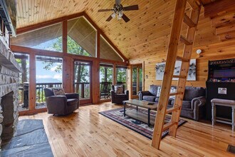 2867 Eagle Crst Wy in Sevierville, TN - Building Photo - Building Photo