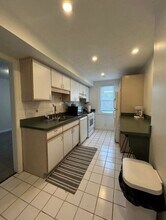 4056 Northfield Rd in Highland Hills, OH - Building Photo - Building Photo