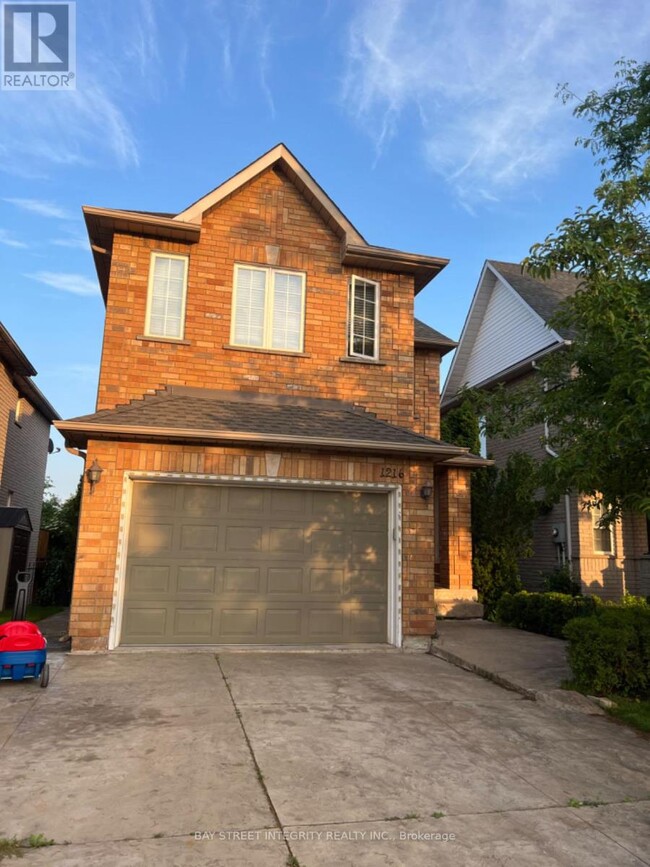 1216 Sandpiper Rd