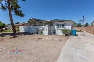 2912 W Butler Dr in Phoenix, AZ - Building Photo - Building Photo