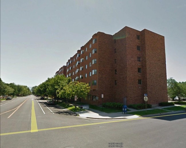 Ratekin Tower Apartments in Grand Junction, CO - Foto de edificio - Building Photo