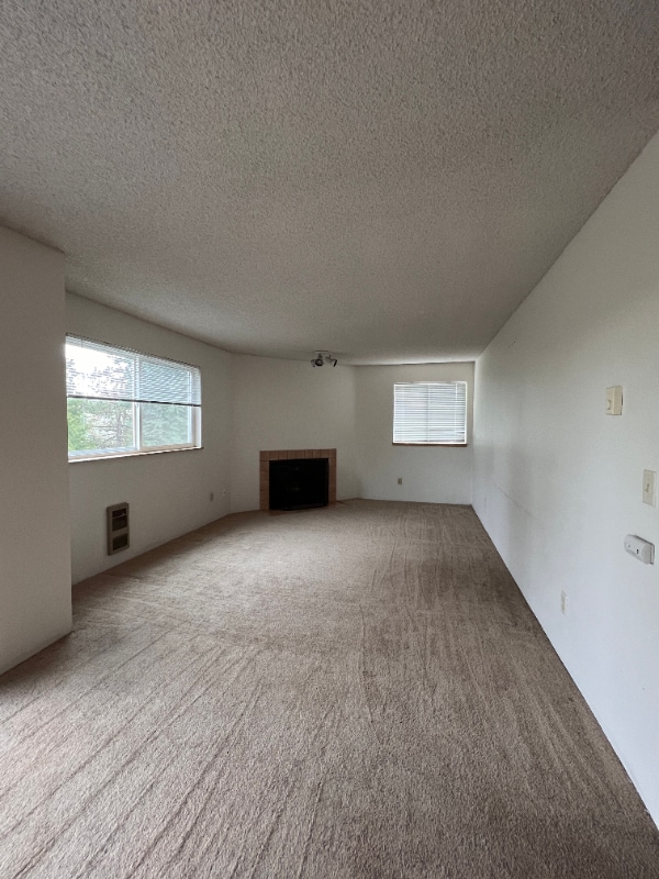 10522 Lake City Way NE