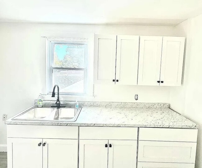 212 S Chestnut St, Unit 4