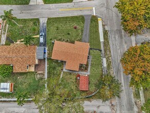 6781 Franklin St in Hollywood, FL - Building Photo - Building Photo