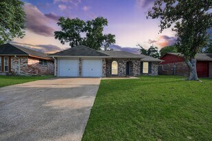 7402 Williams St in Houston, TX - Building Photo